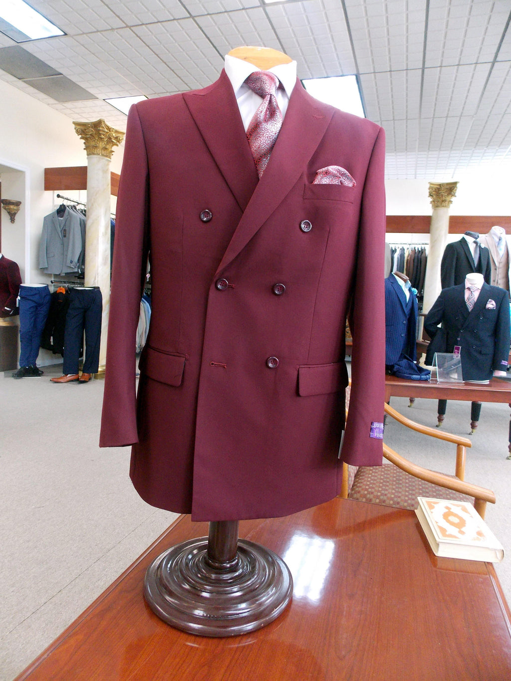 Capri Collection – Burgundy Double-Breasted Regular Fit Suit